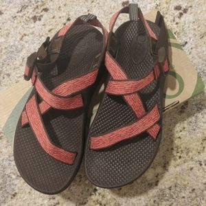 Chaco kids Z1 Ecotread Sandals 4Y Zebra Pink NIB